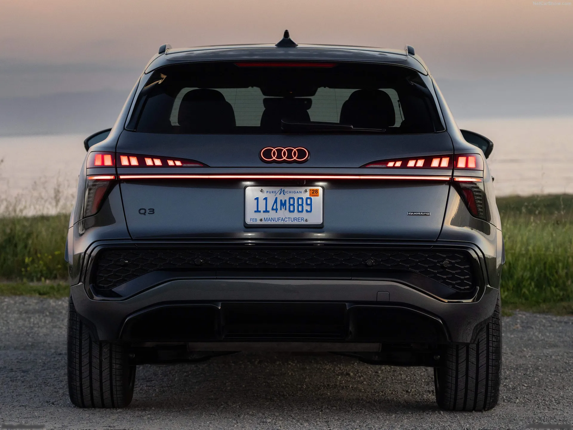 Audi Q3 S line quattro [US] (2026) – zezadu