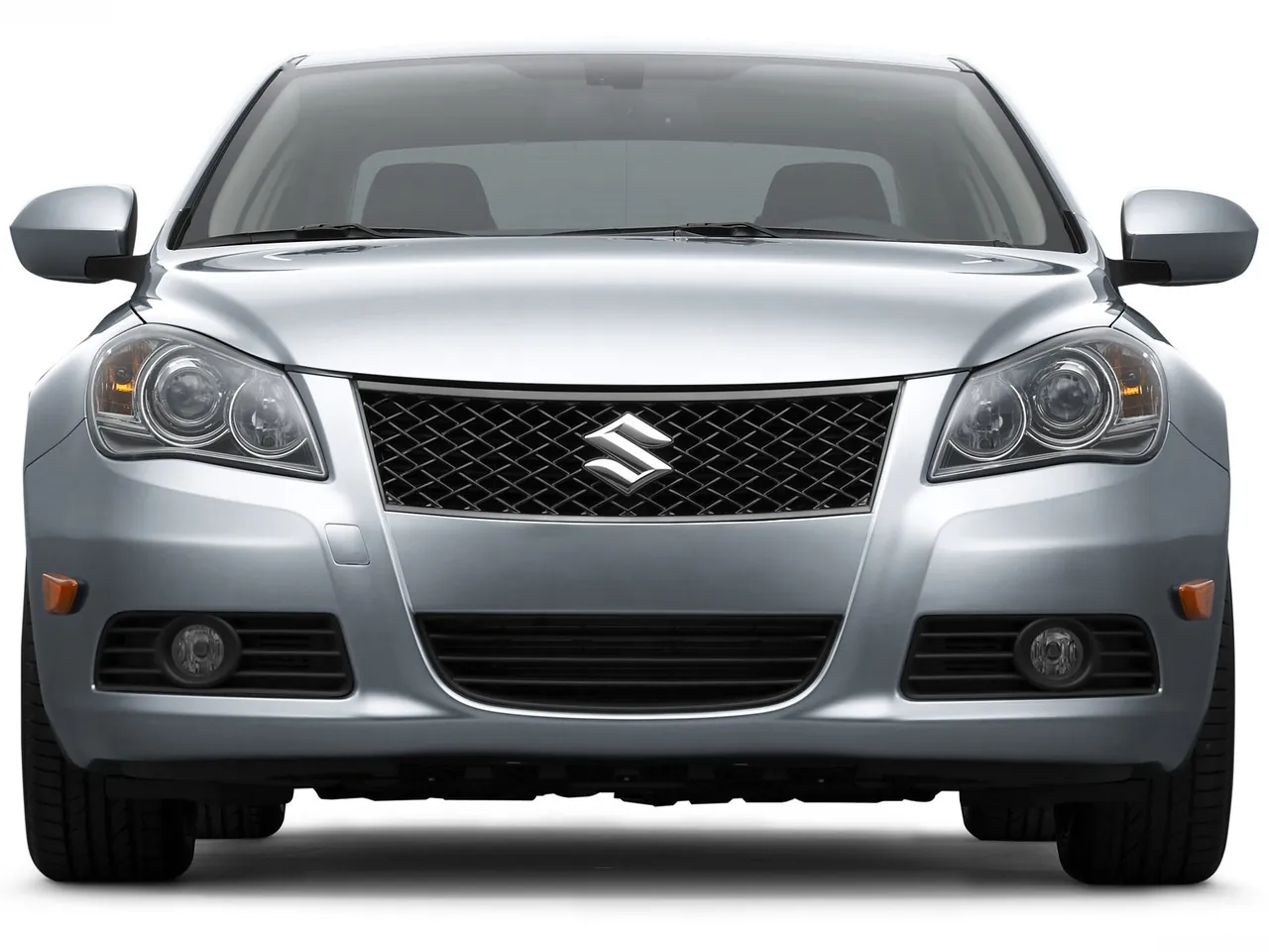 Suzuki Kizashi (2010) – zepředu