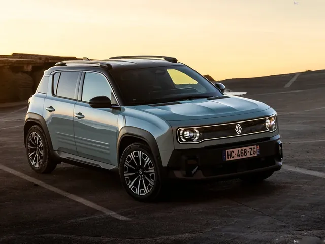 Renault 4 E-Tech (2026)