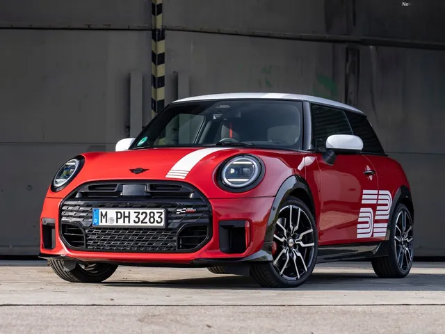 Mini JCW 1965 Victory Edition (2026)