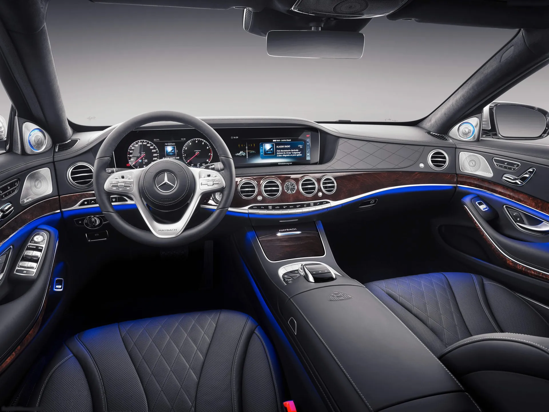 Mercedes-Benz S-Class Maybach (2019) - Interior