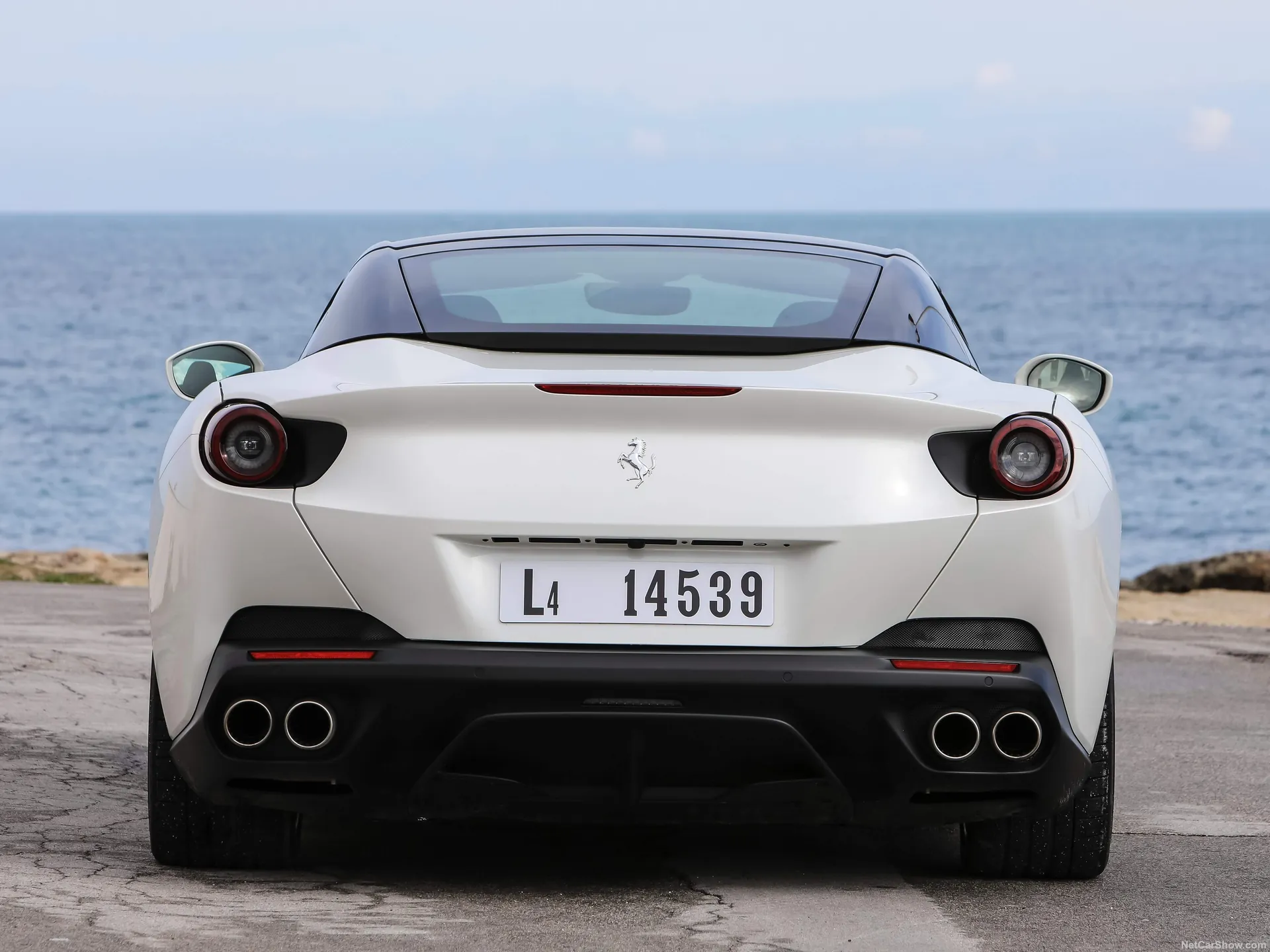 Ferrari Portofino (2018) – zezadu