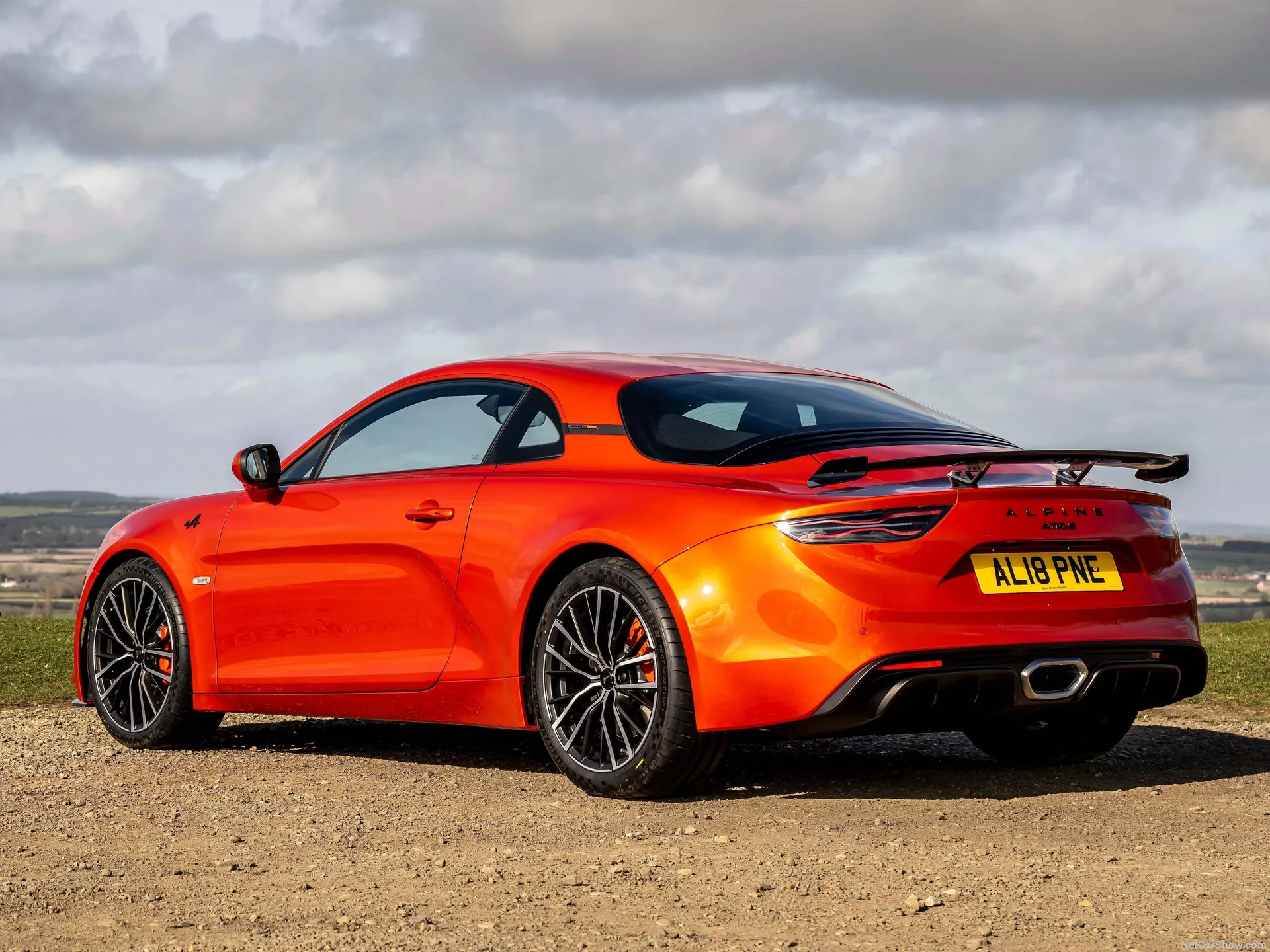 Alpine A110 S (2022) – zadní tříčtvrteční pohled