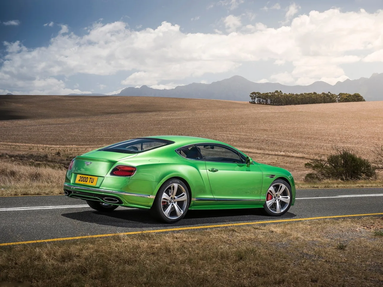 Bentley Continental GT Speed (2016) – zadní tříčtvrteční pohled