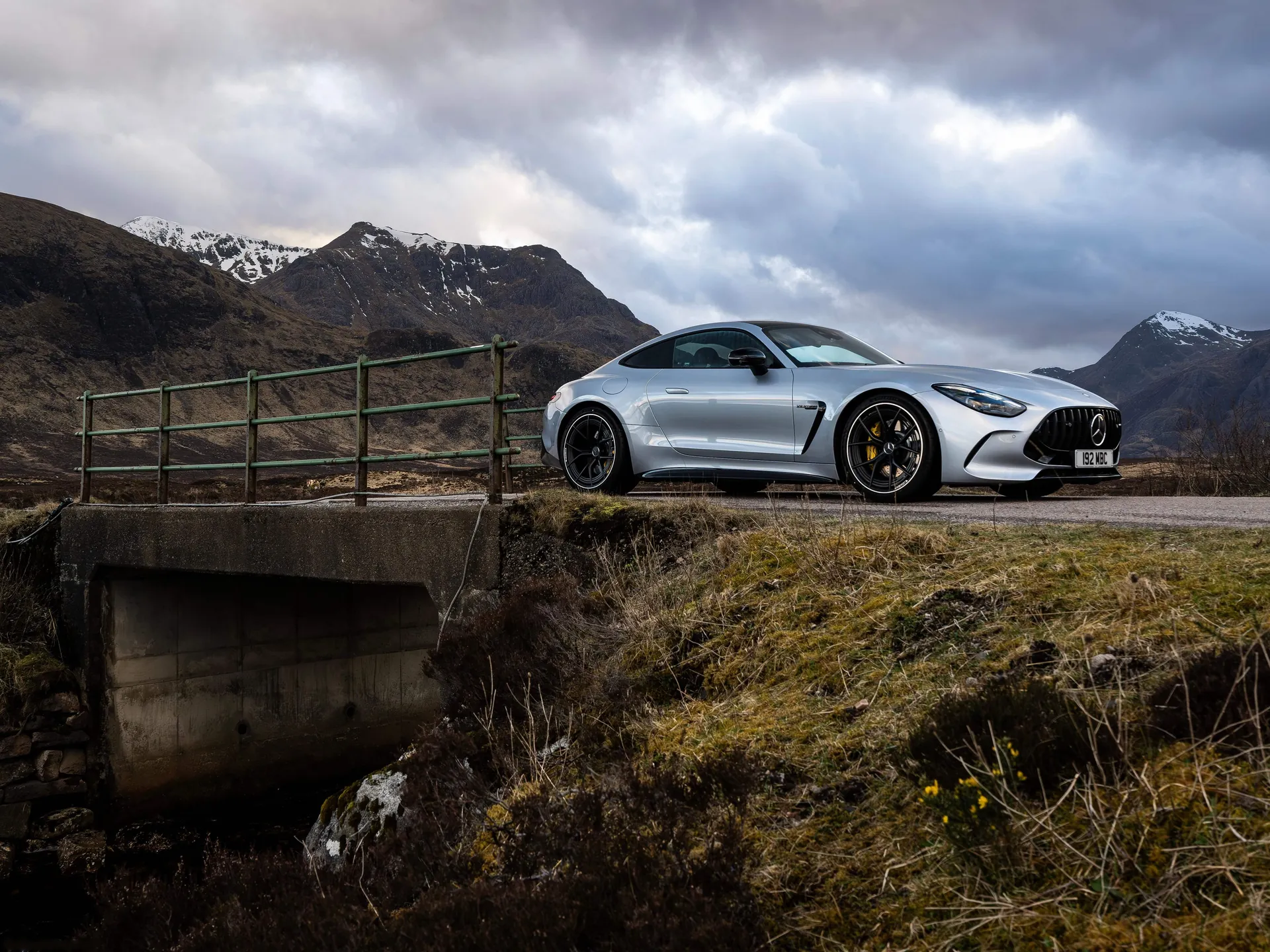 Mercedes-Benz AMG GT63 [UK] (2024)