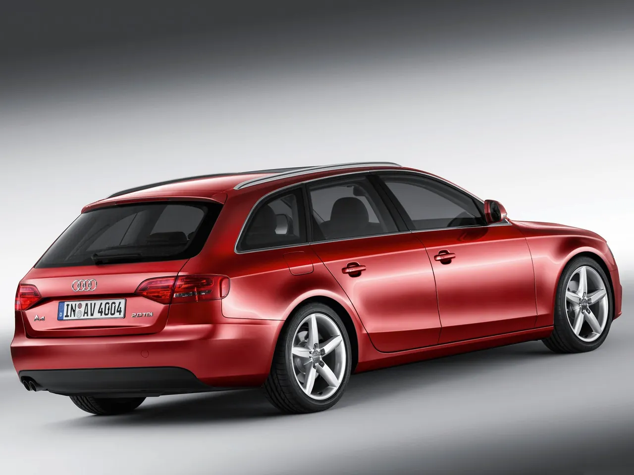 Audi A4 Avant (2009) – zadní tříčtvrteční pohled