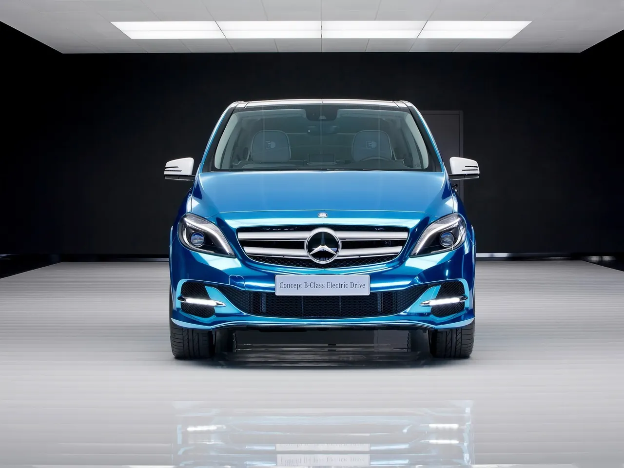 Mercedes-Benz B-Class Electric Drive Concept (2012) - Front