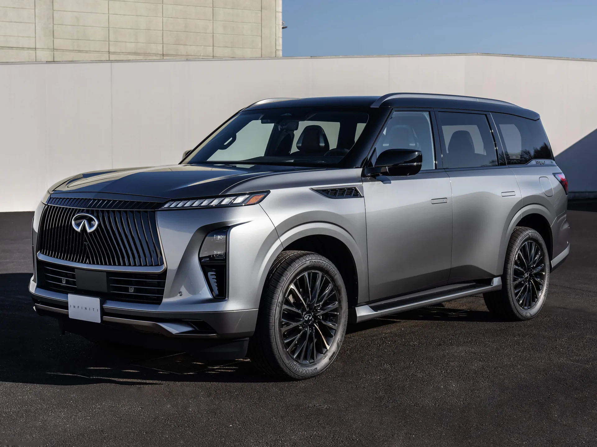 Infiniti QX80 (2025)