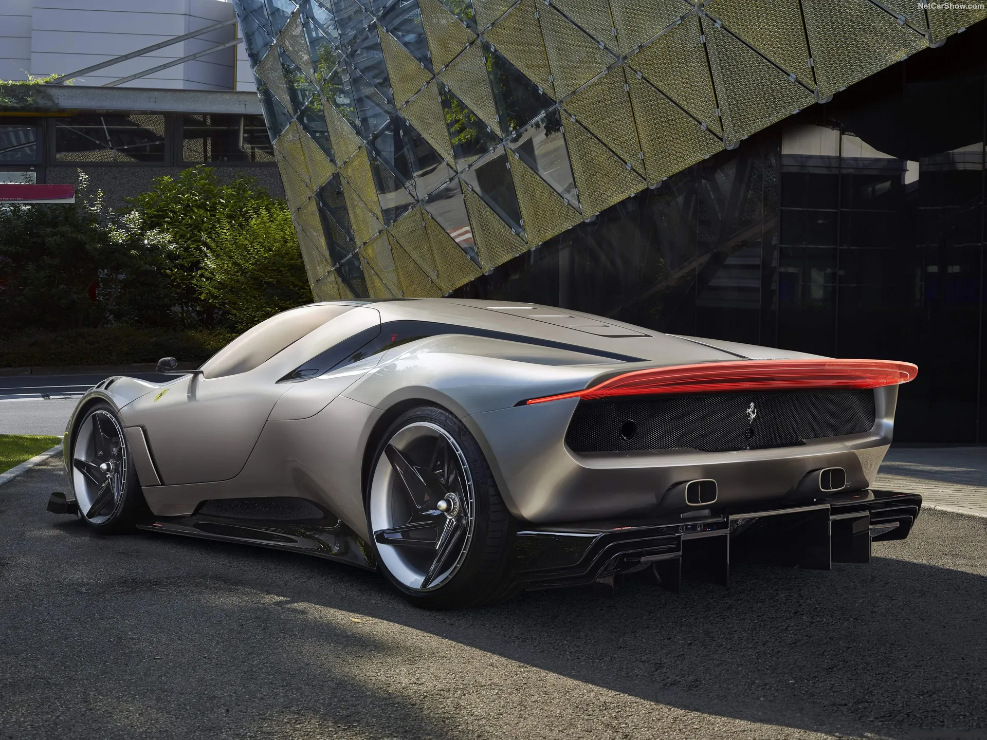 Ferrari KC23 (2023) – zadní tříčtvrteční pohled