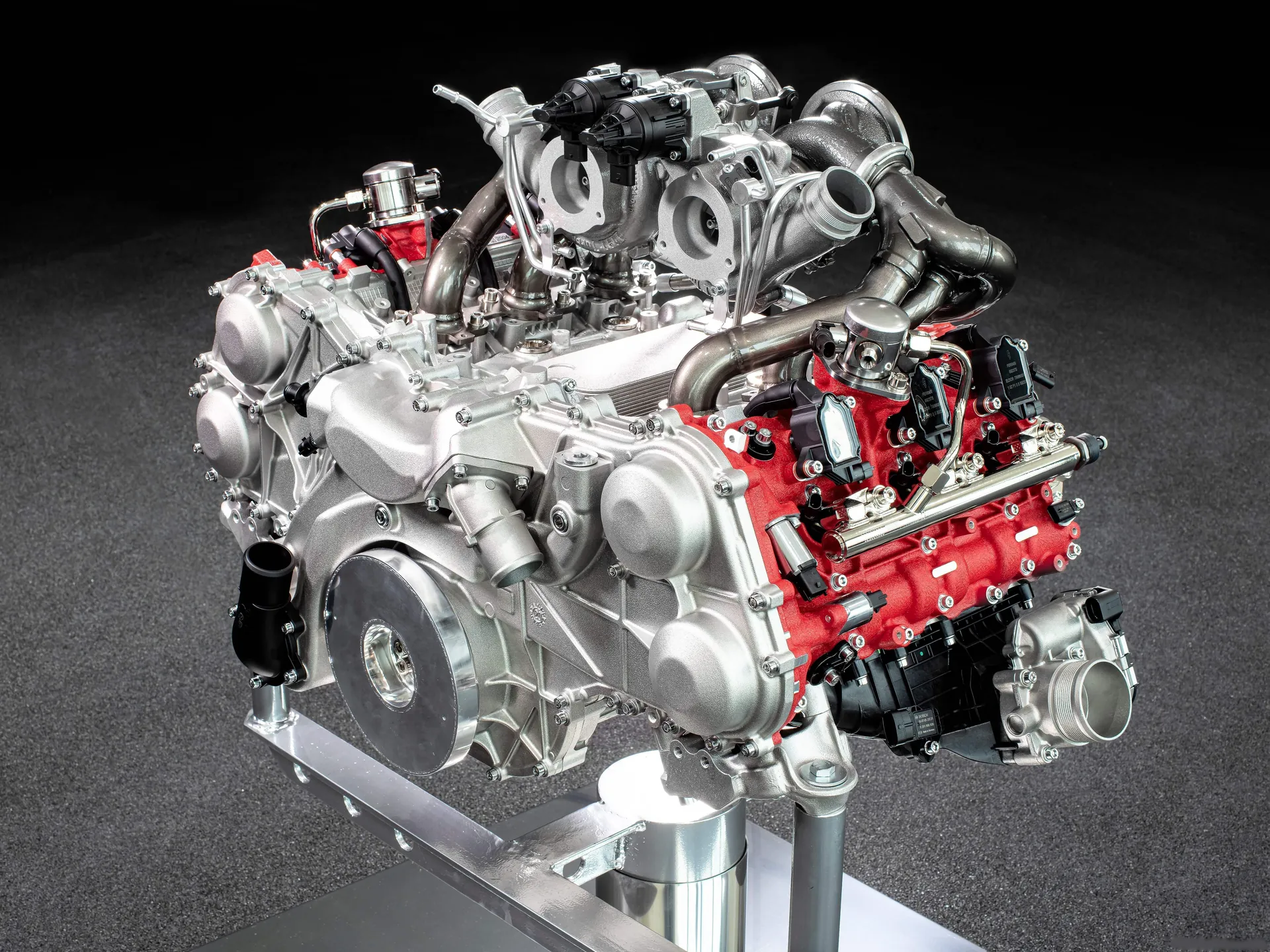 Ferrari 296 GTB (2022) – motor