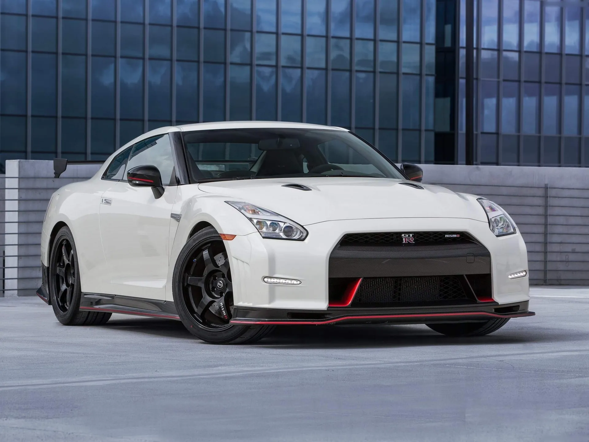 Nissan GT-R Nismo (2015)
