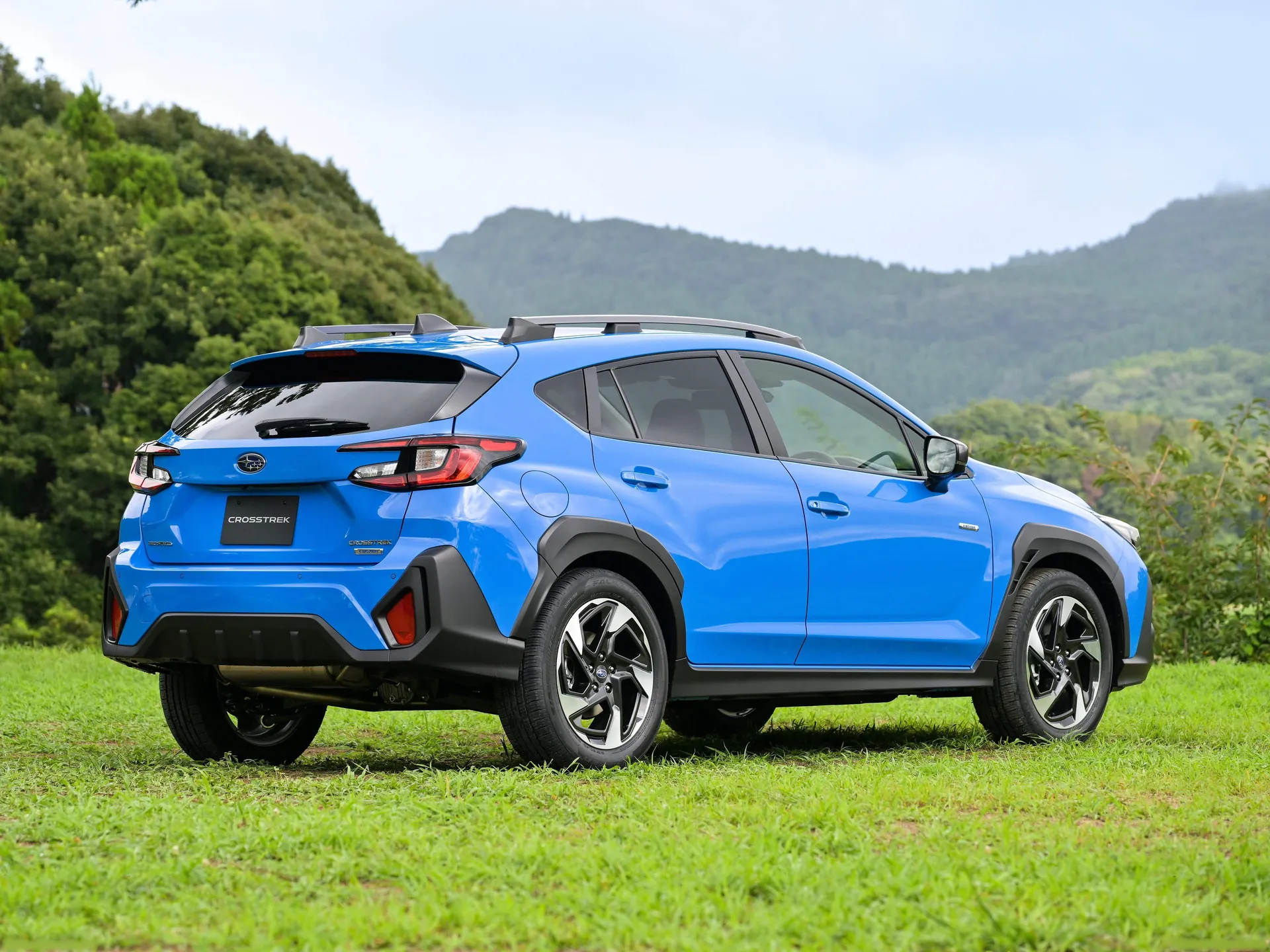 Subaru Crosstrek (2024) – zadní tříčtvrteční pohled