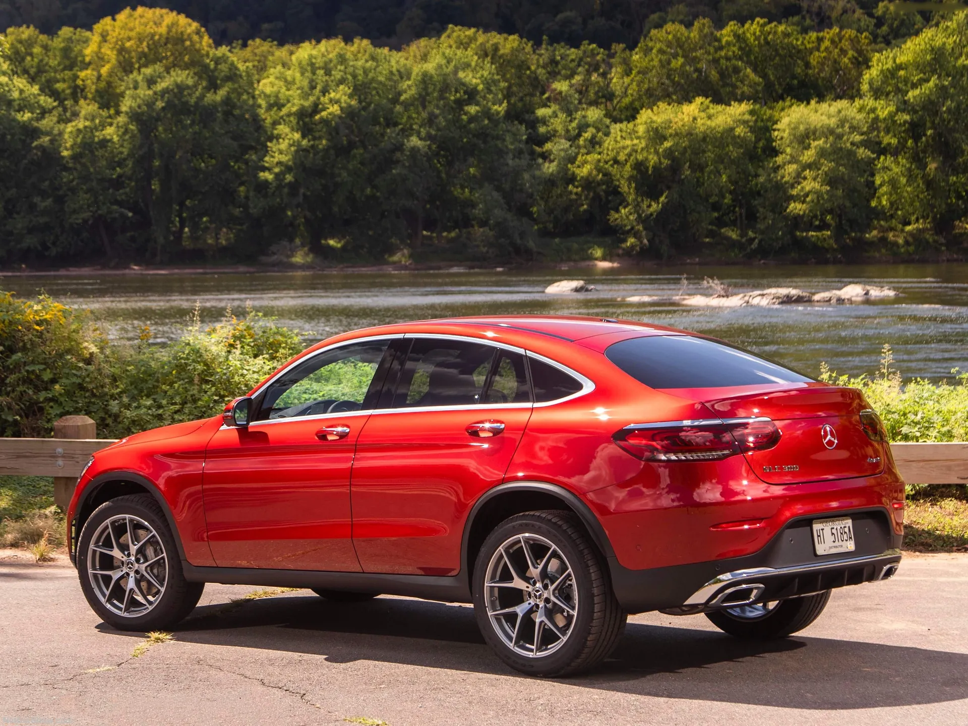 Mercedes-Benz GLC Coupe (2020) - Rear Three-Quarter
