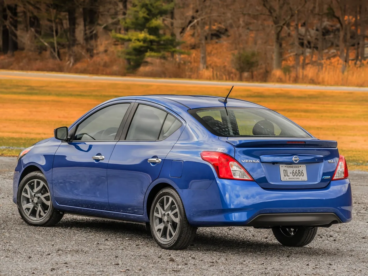 Nissan Versa Sedan (2015) - Rear Three-Quarter