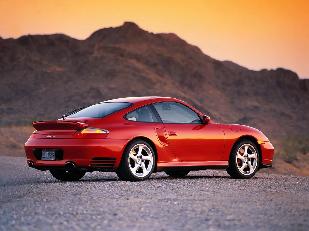 Porsche 911 Turbo (2002) - Rear Three-Quarter