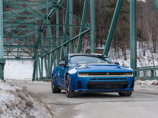 Dodge Charger Sedan SIXPACK (2026)