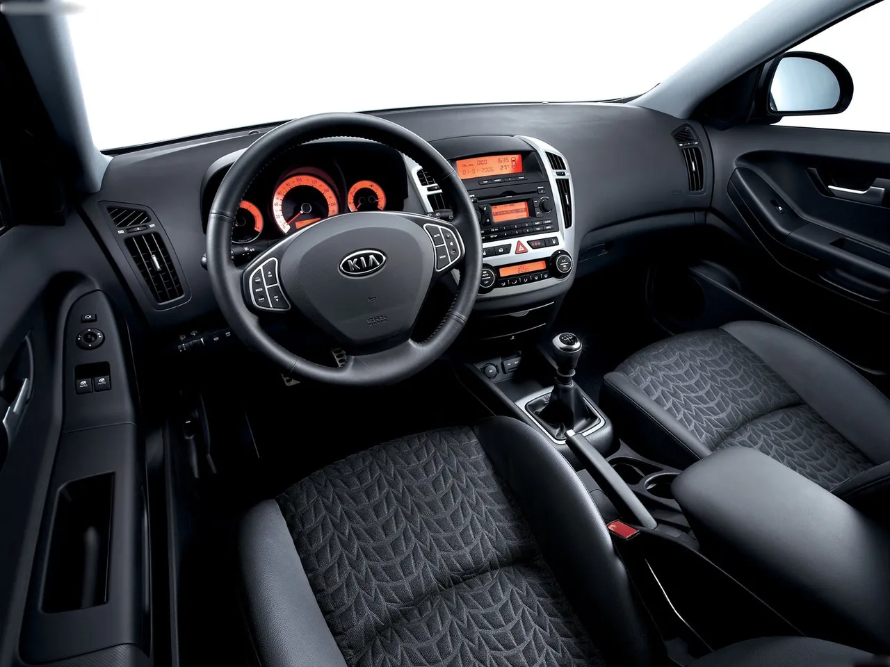 Kia Pro-cee-d (2008) – interiér