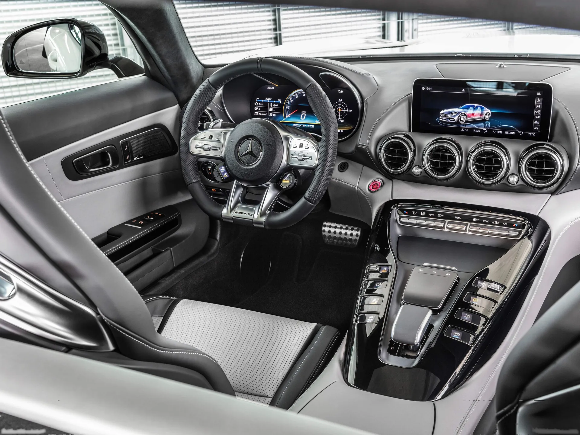 Mercedes-Benz AMG GT (2020) - Interior