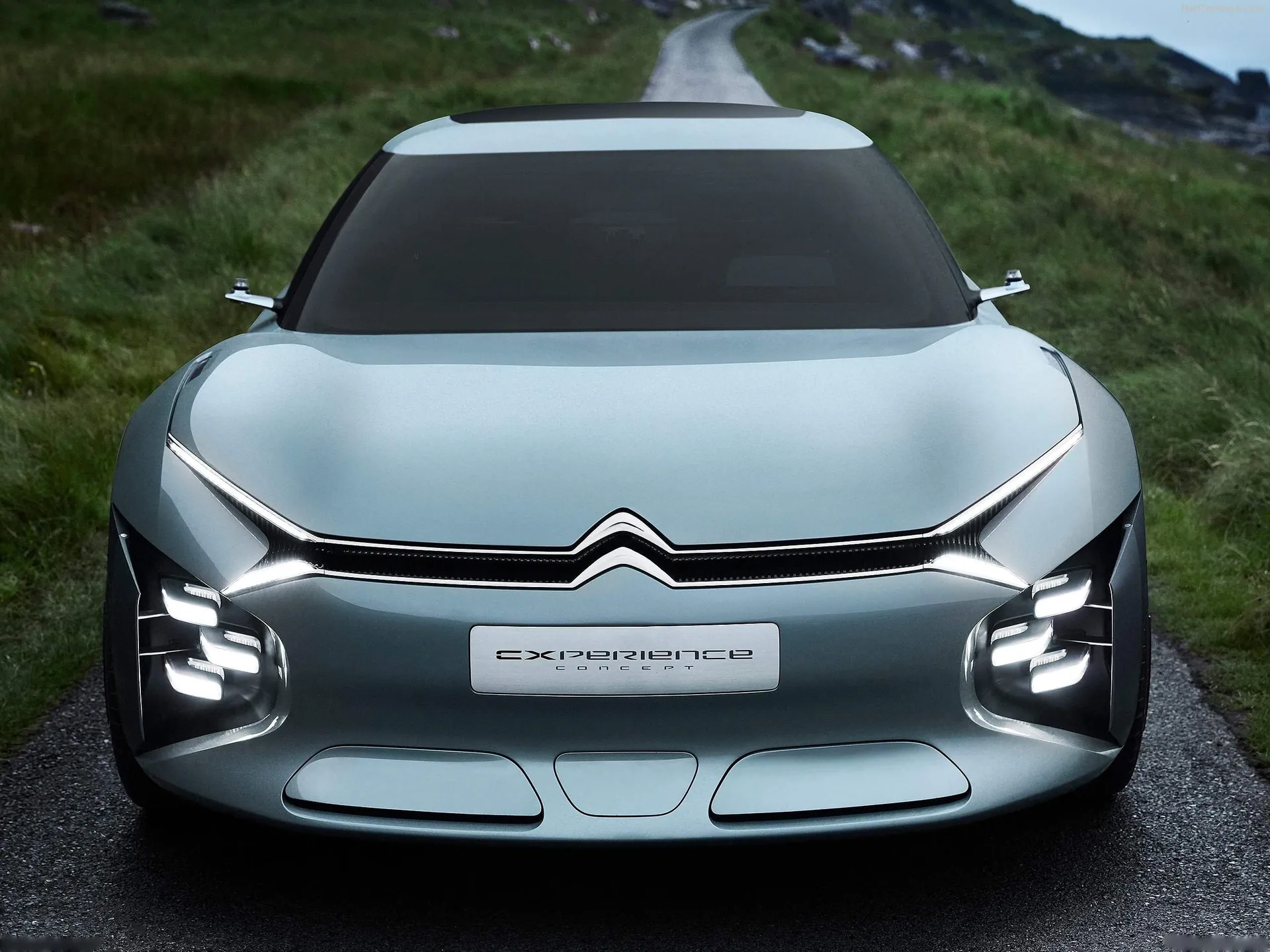 Citroen CXperience Concept (2016) - Front