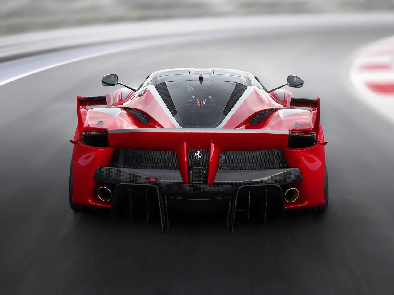 Ferrari FXX K (2015) – zezadu