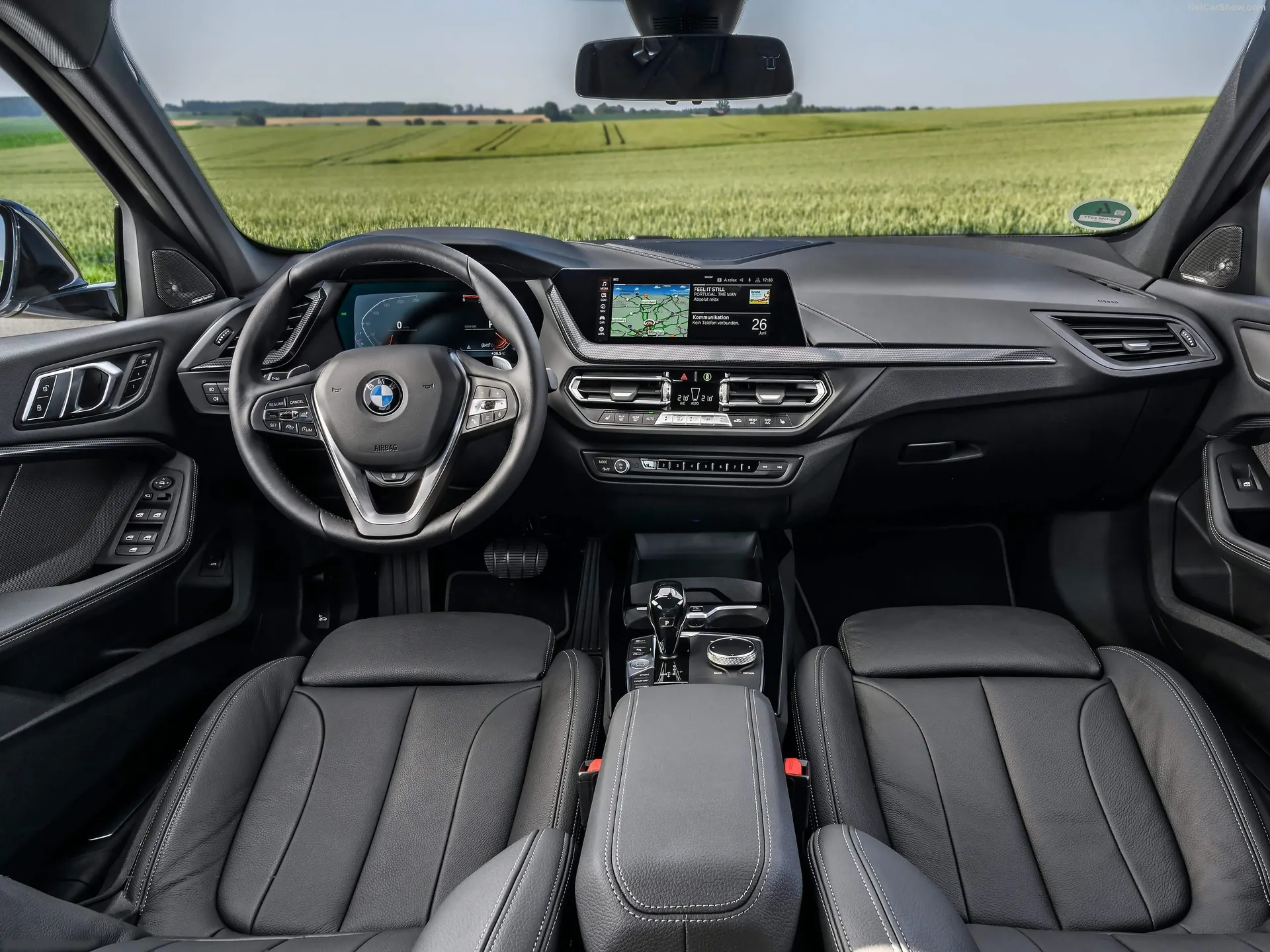 BMW 1-Series (2020) - Interior