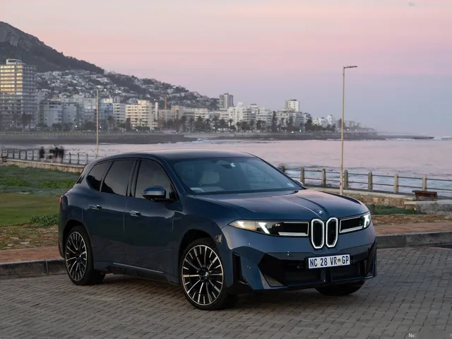 BMW iX3 [ZA] (2026)
