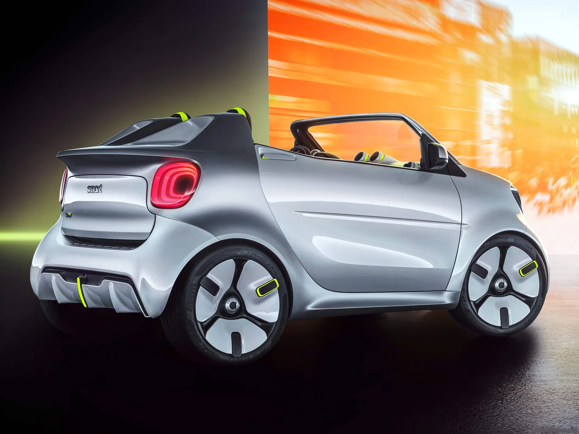 Smart forease Concept (2018) – zadní tříčtvrteční pohled