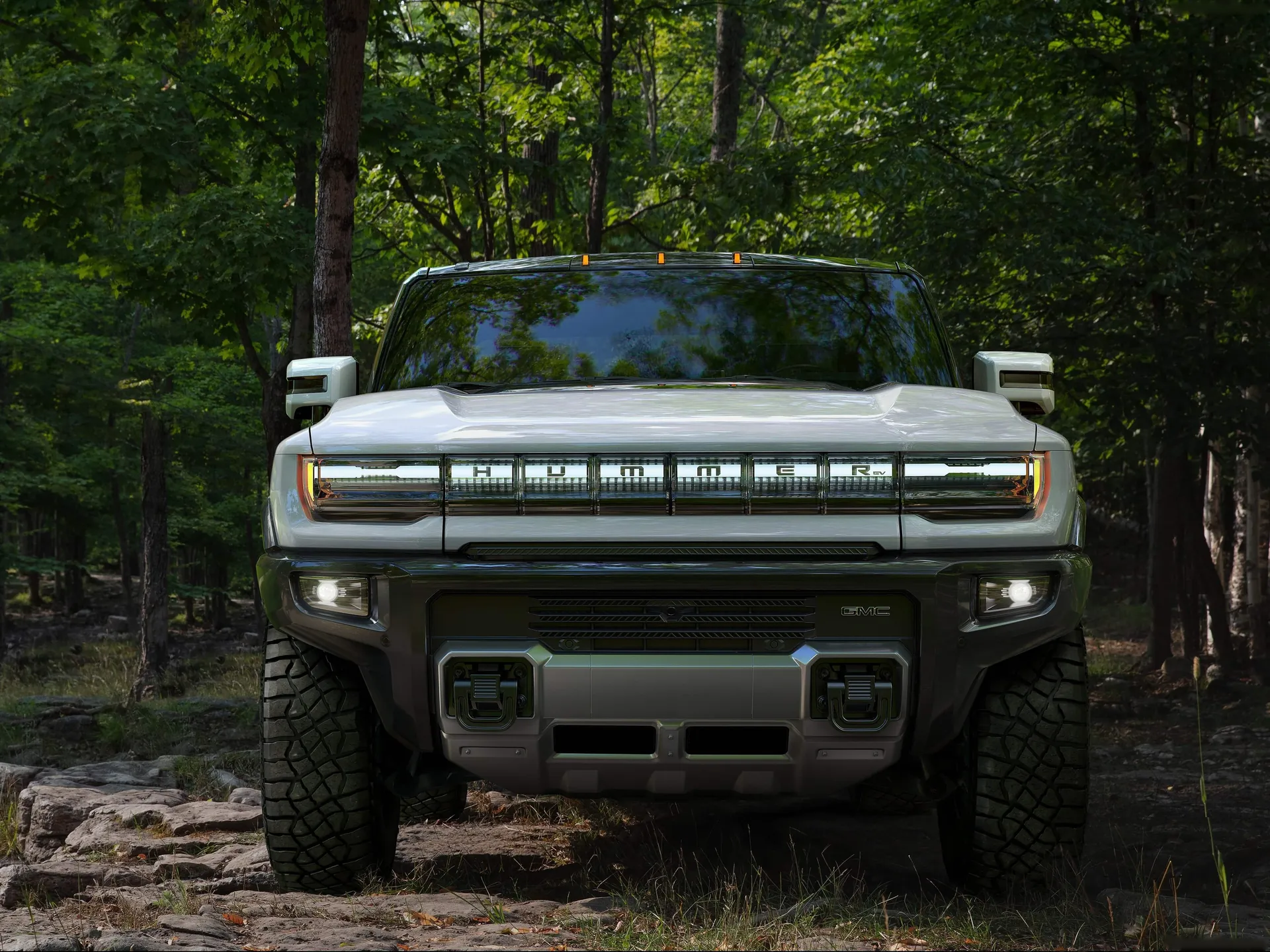 GMC Hummer EV (2022) – zepředu