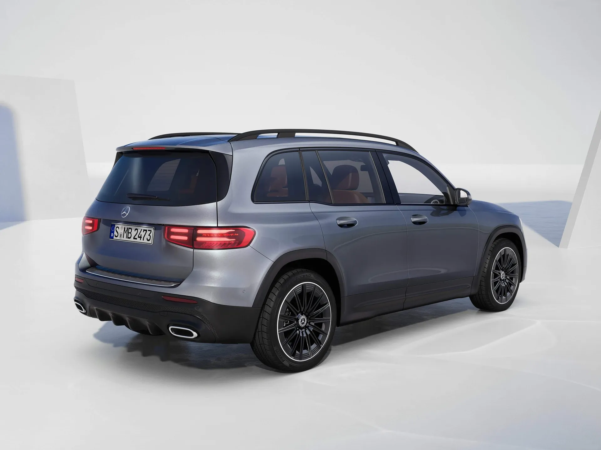 Mercedes-Benz GLB (2024) – zadní tříčtvrteční pohled