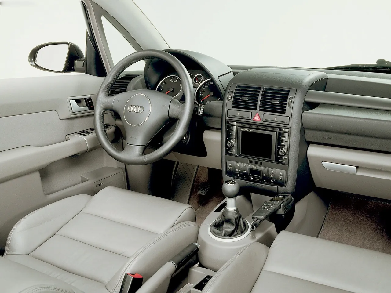 Audi A2 (2000) – interiér