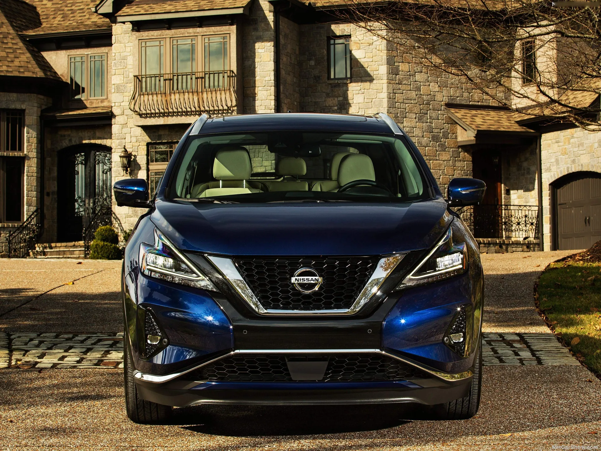 Nissan Murano (2019) - Front