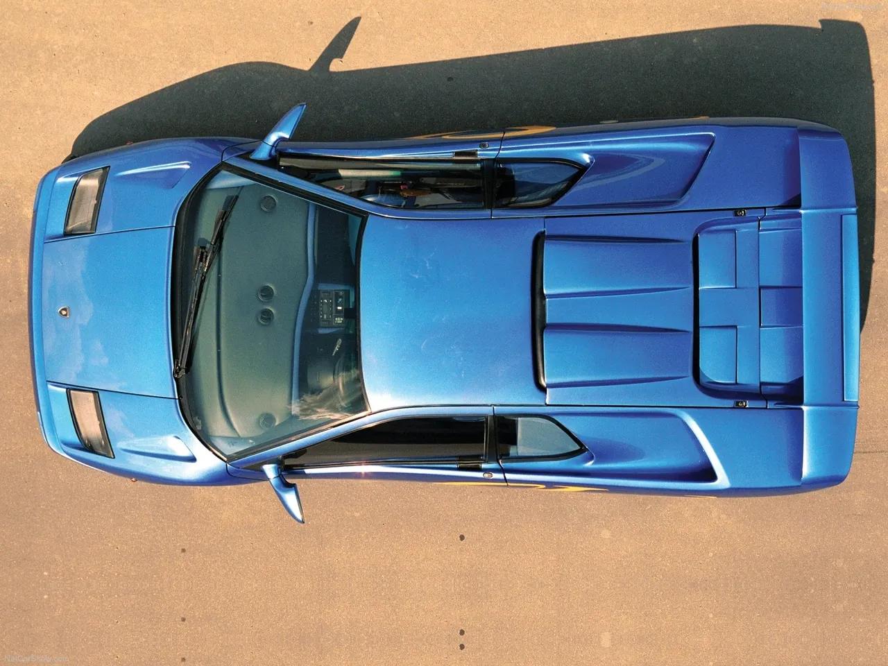 Lamborghini Diablo SV (1996) – pohled shora