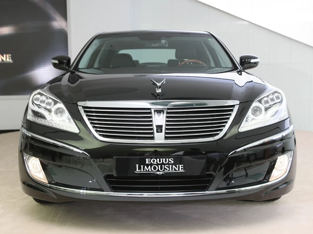 Hyundai Equus Limousine (2010) – zepředu