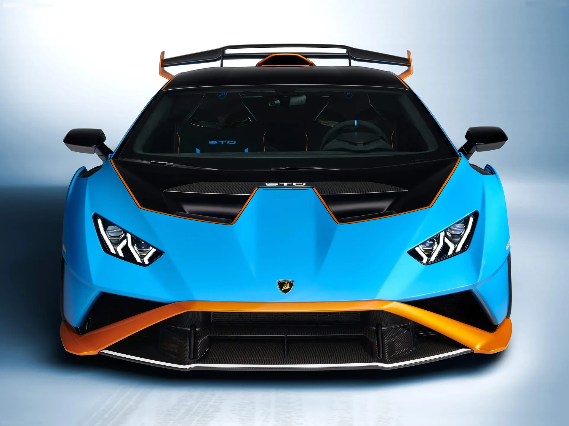 Lamborghini Huracan STO (2021) – zepředu