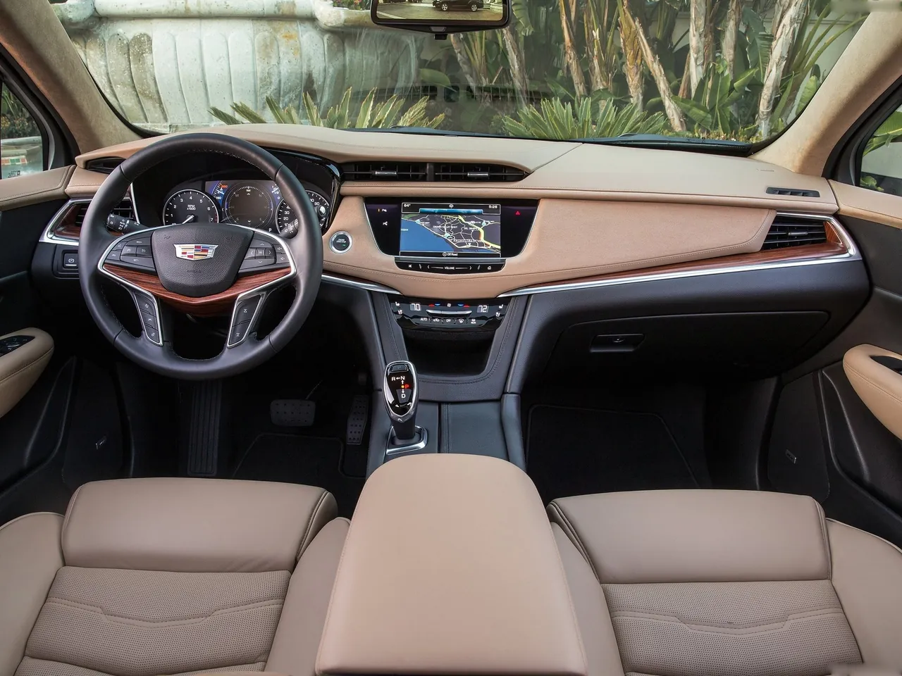 Cadillac XT5 (2017) – interiér