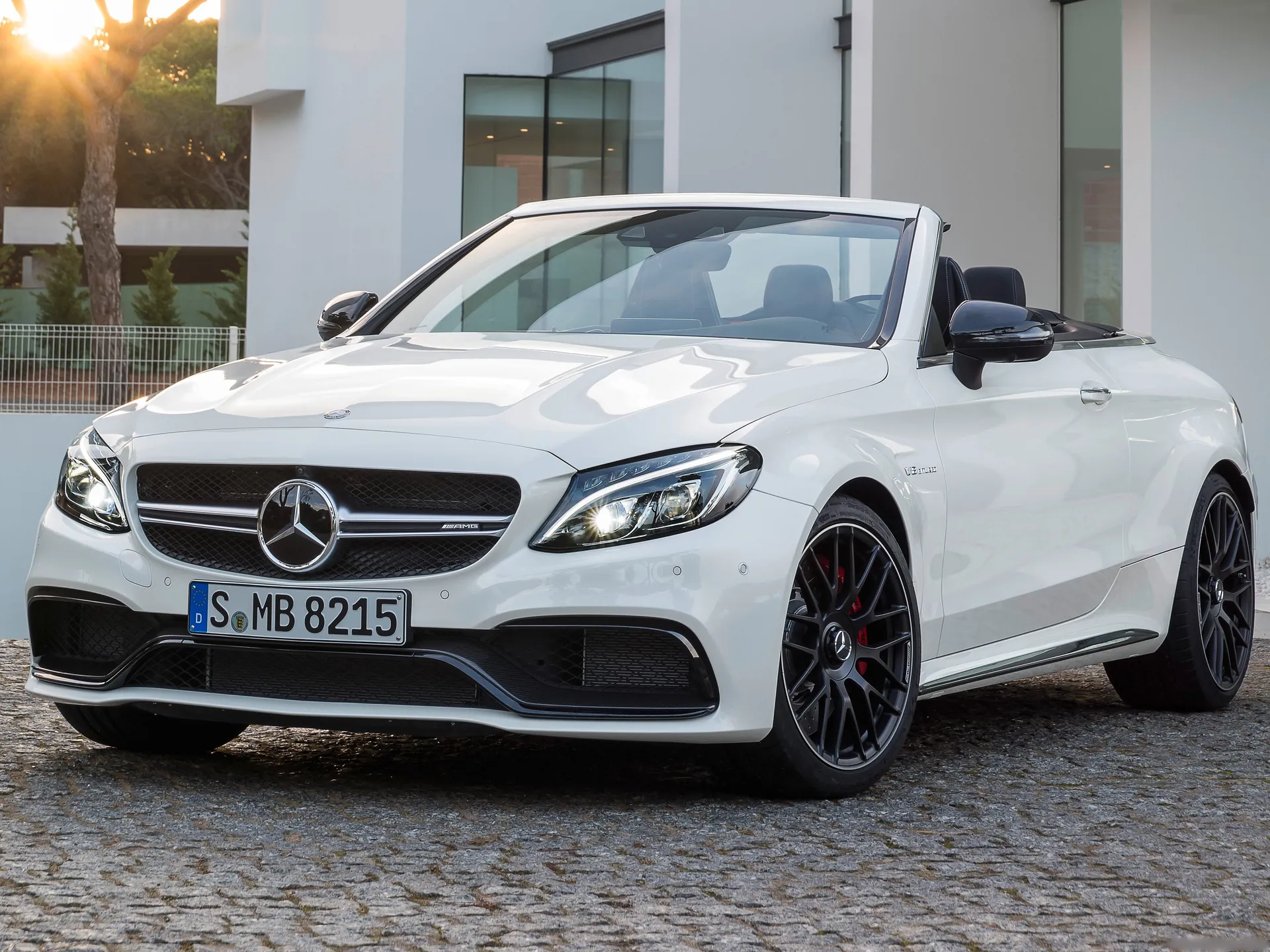 Mercedes-Benz C63 AMG Cabriolet (2017)