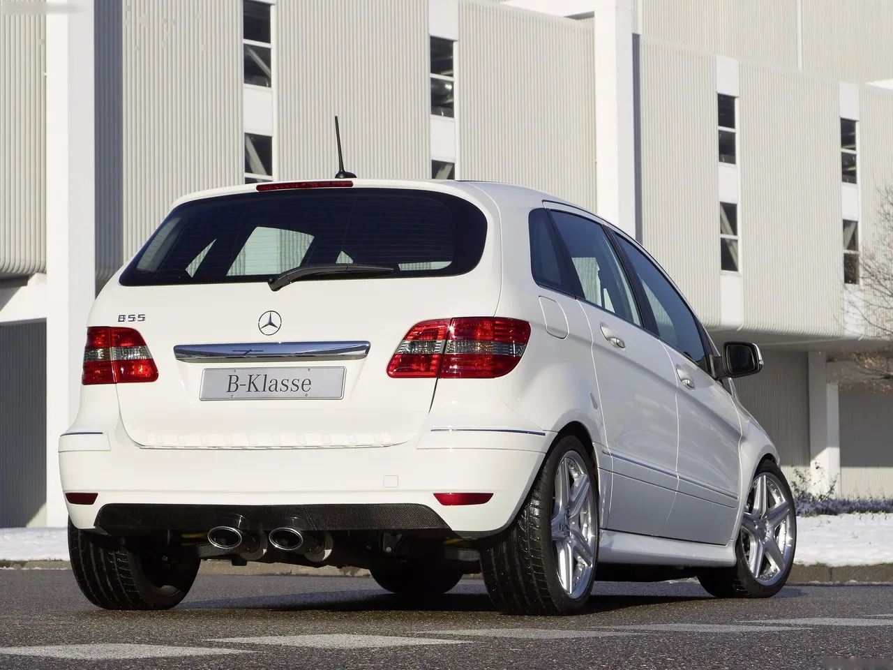 Mercedes-Benz B55 Concept (2011) - Rear Three-Quarter