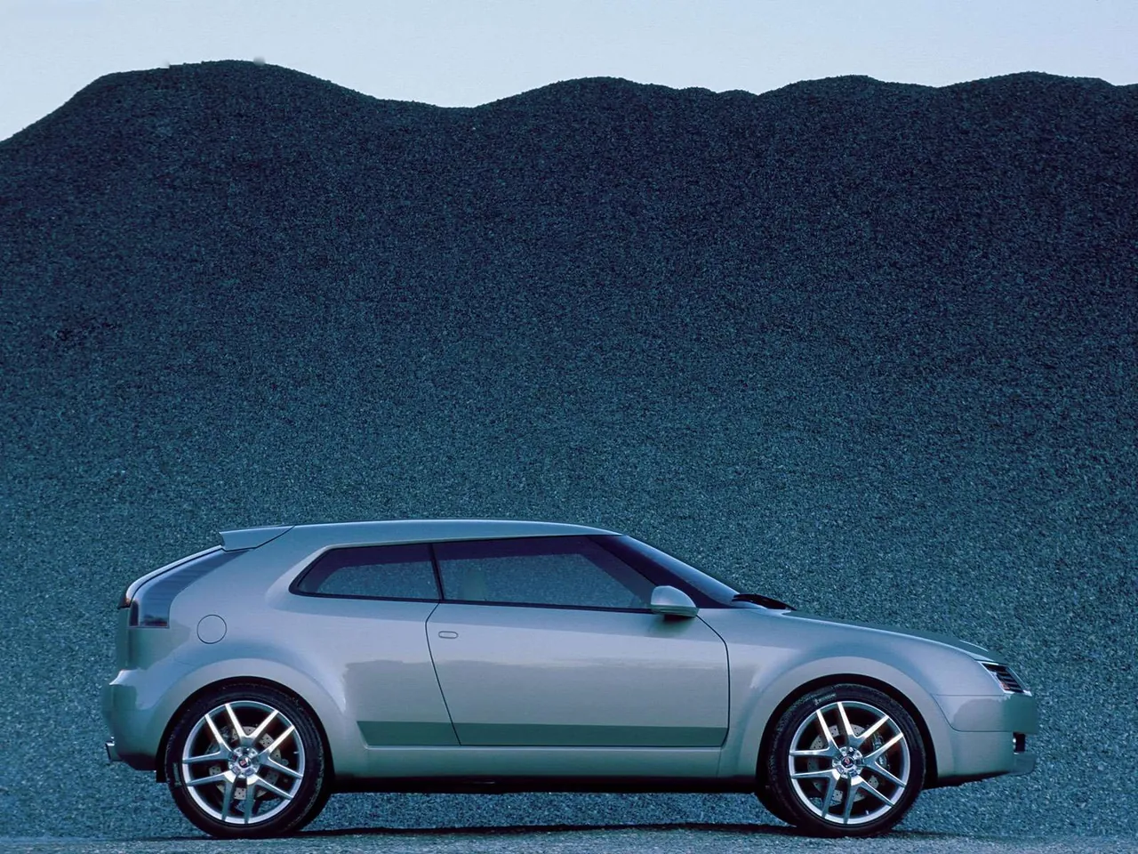 Saab 9-3X Concept Car (2002) – boční profil
