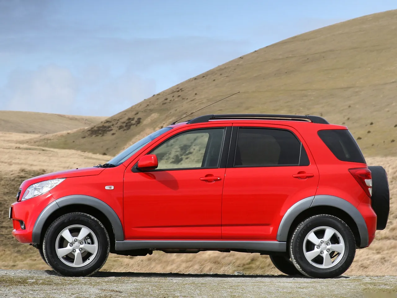 Daihatsu Terios (2007) – boční profil