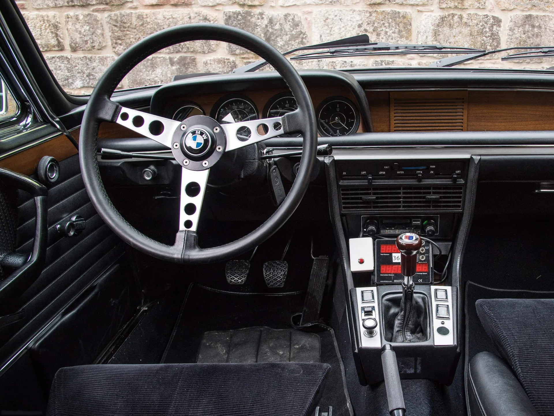 BMW 3.0 CSL (1973) – interiér