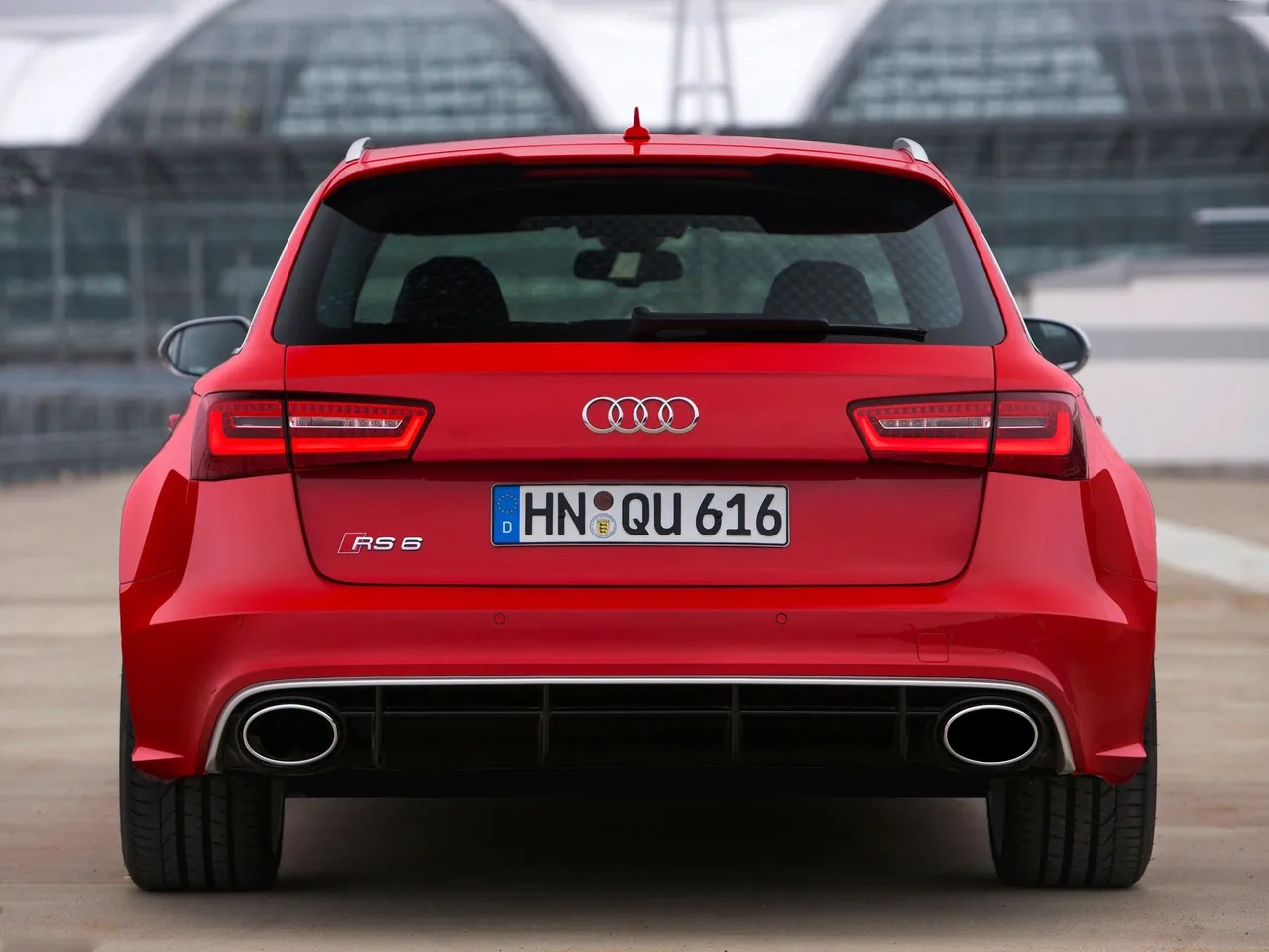 Audi RS6 Avant (2014) – zezadu