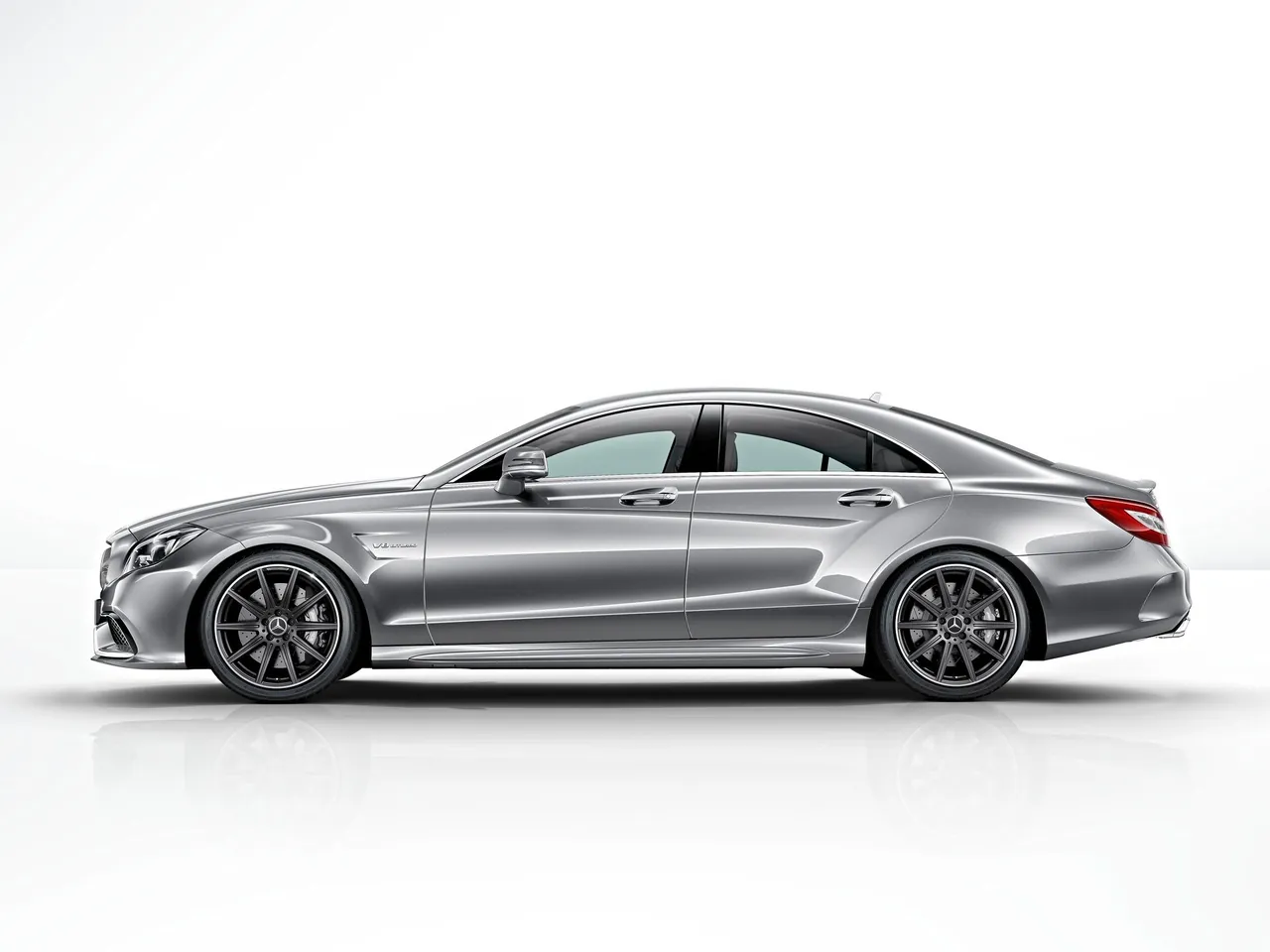 Mercedes-Benz CLS63 AMG (2015) – boční profil