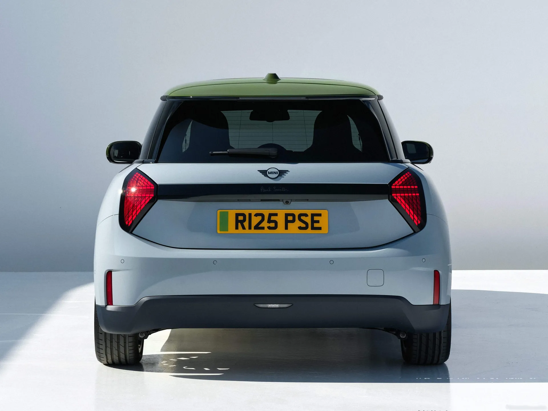 Mini Paul Smith Edition (2026) – zezadu