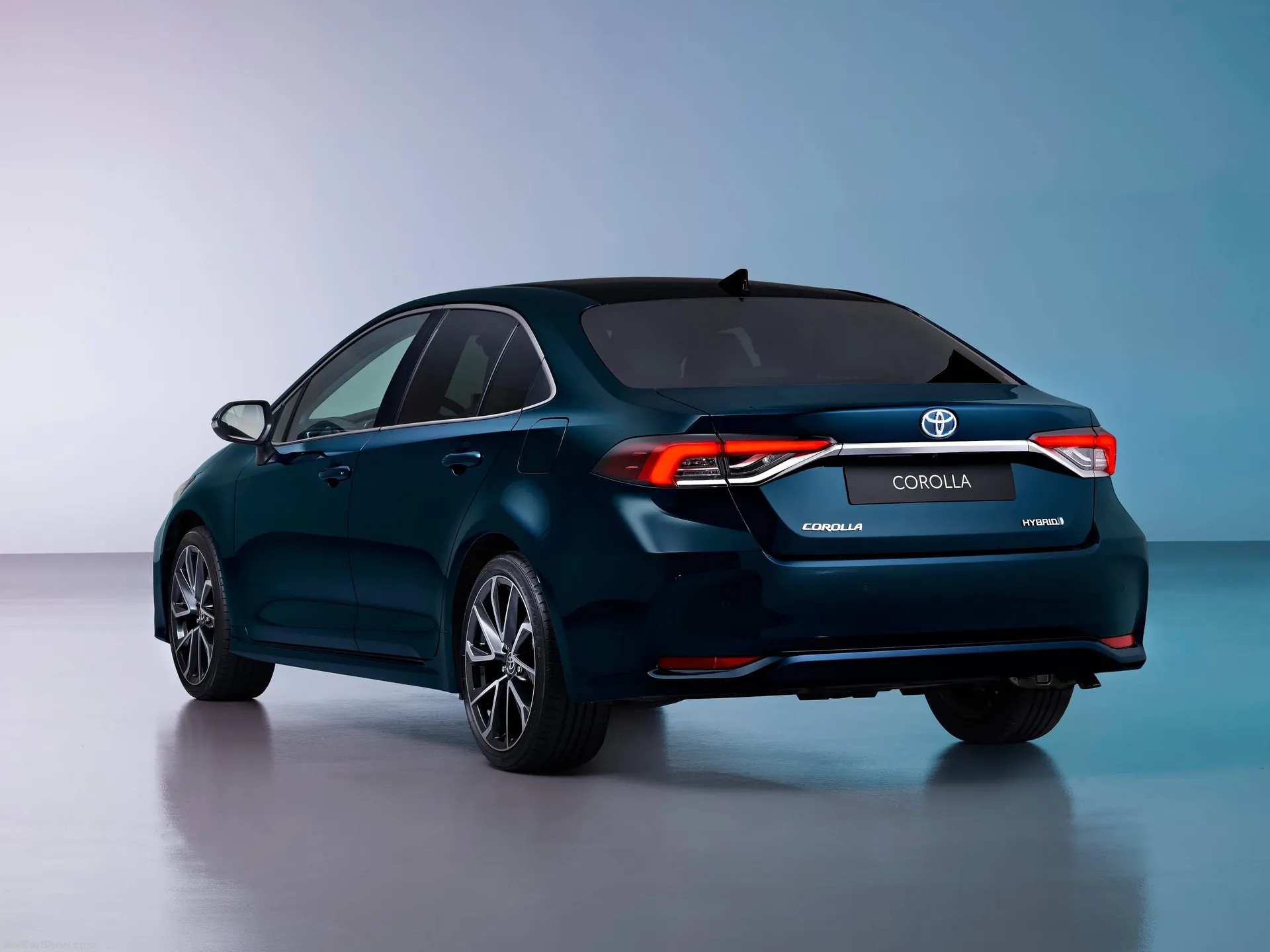 Toyota Corolla Sedan [EU] (2023) - Rear Three-Quarter