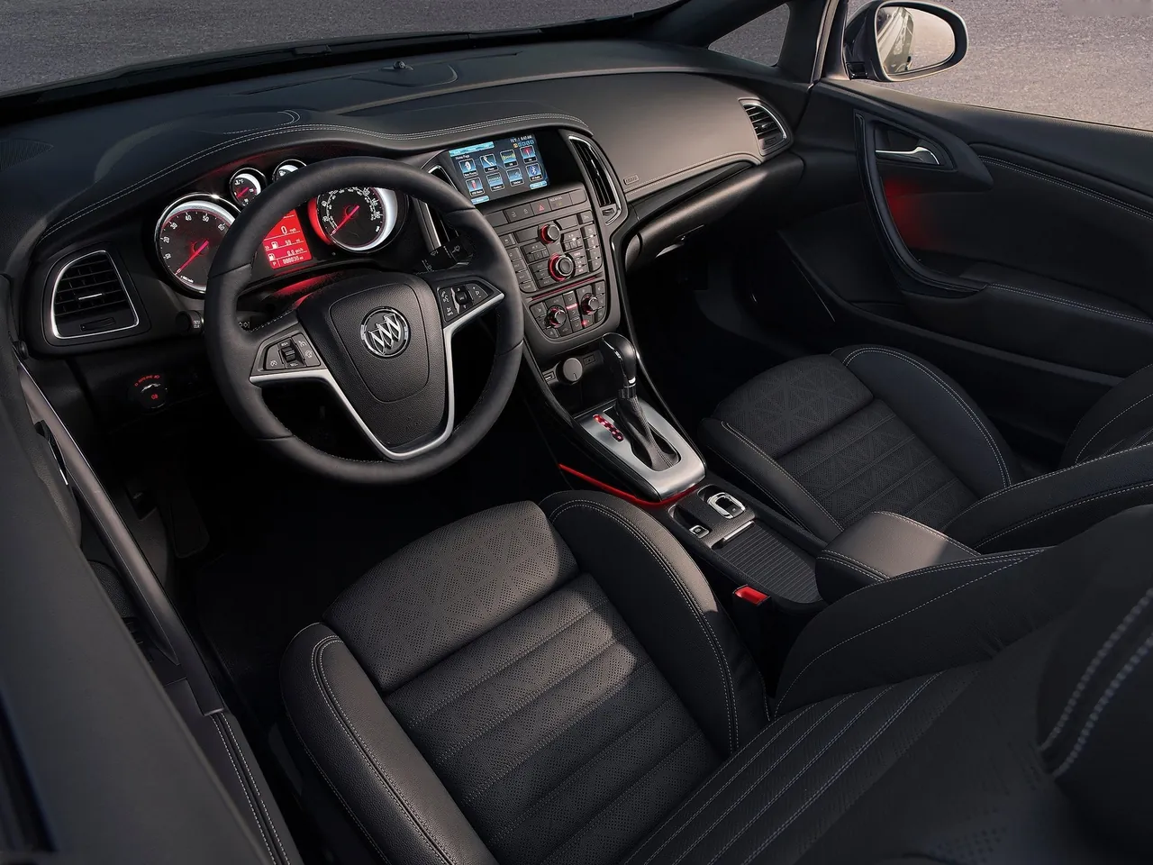 Buick Cascada (2016) – interiér