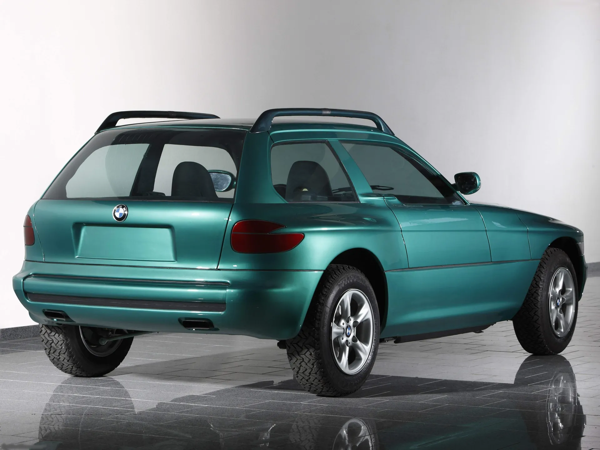BMW Z1 Coupe Concept (1991) – zadní tříčtvrteční pohled