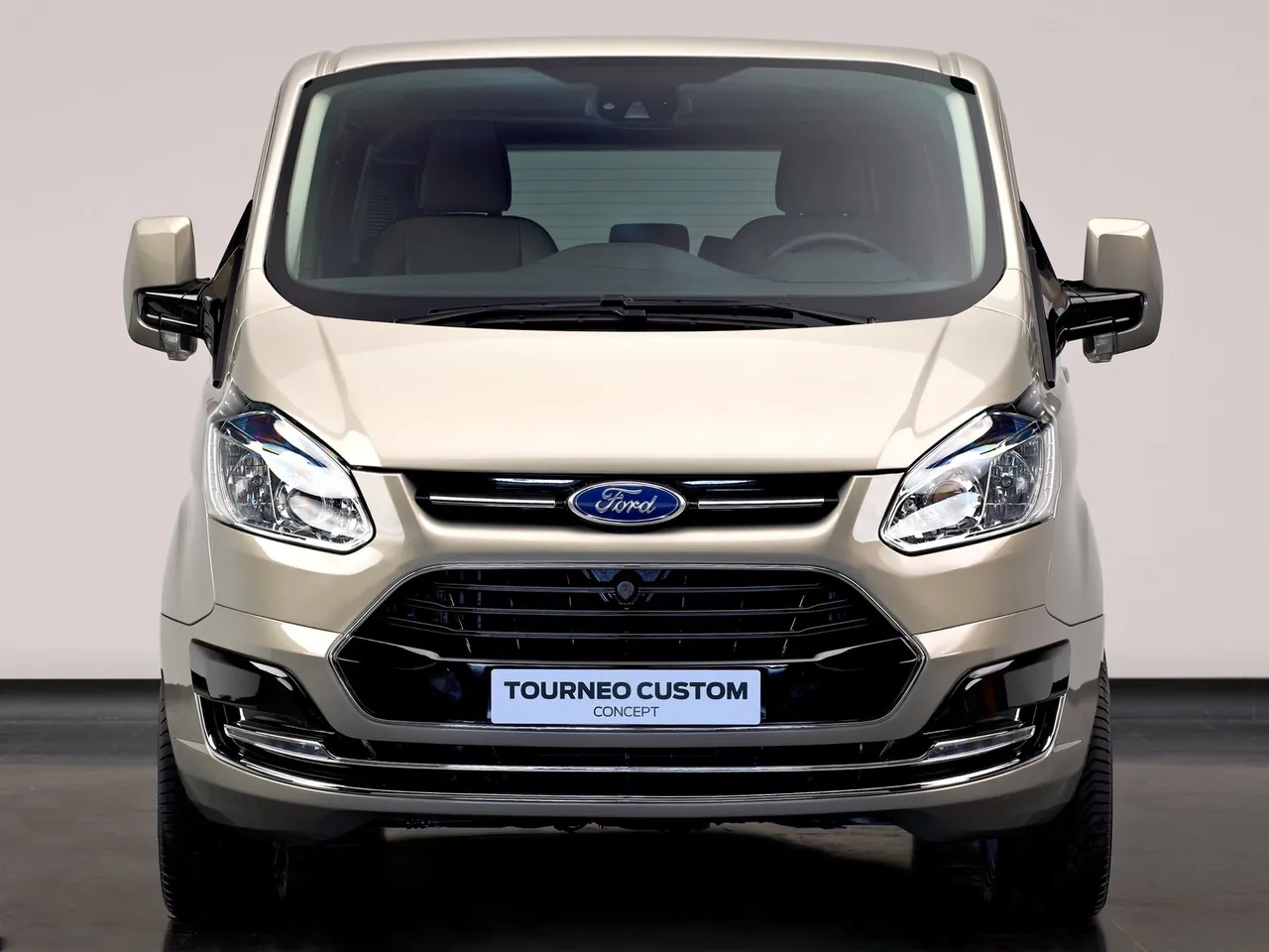 Ford Tourneo Custom Concept (2012) - Front