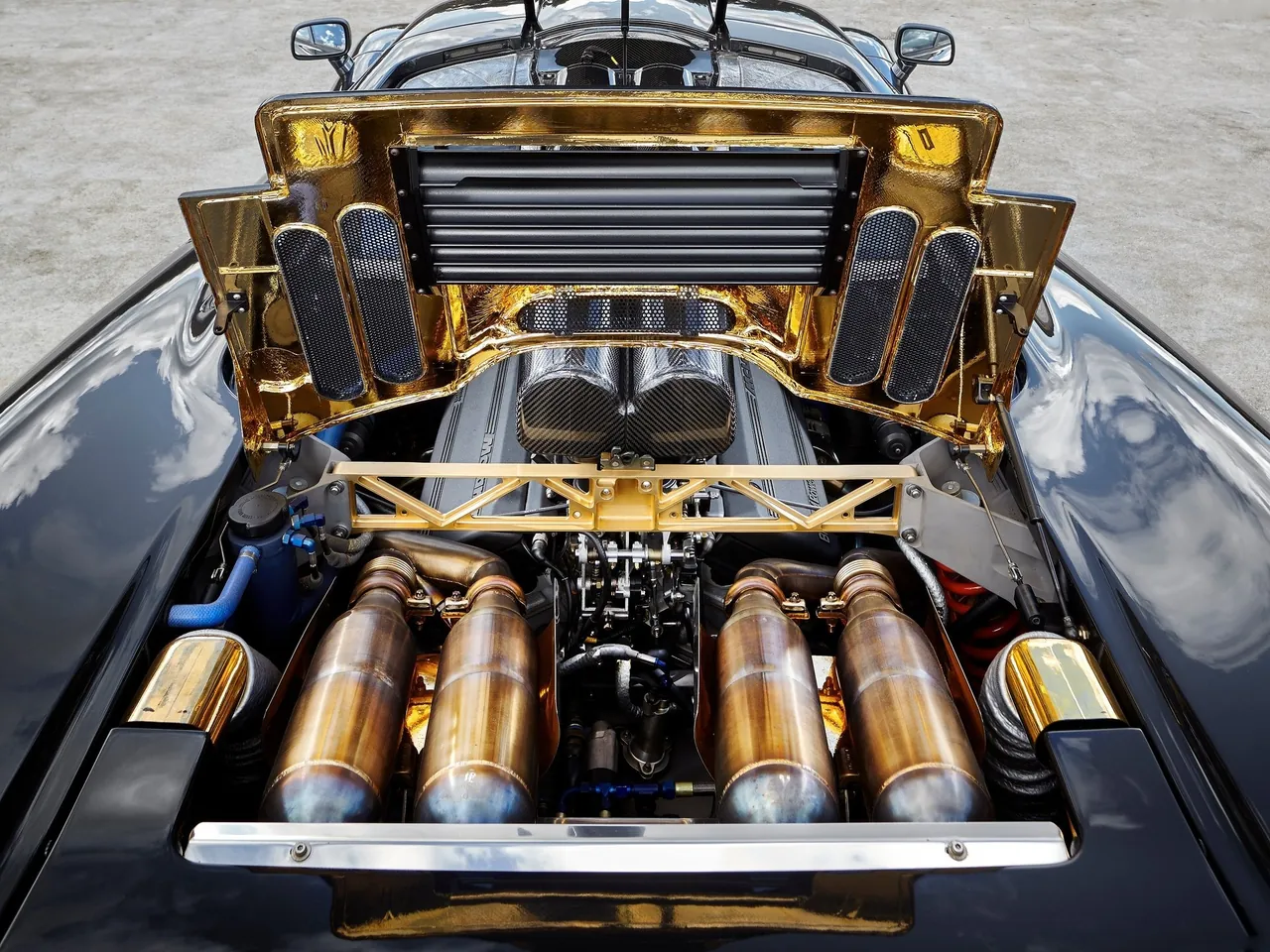 McLaren F1 (1993) – motorový prostor