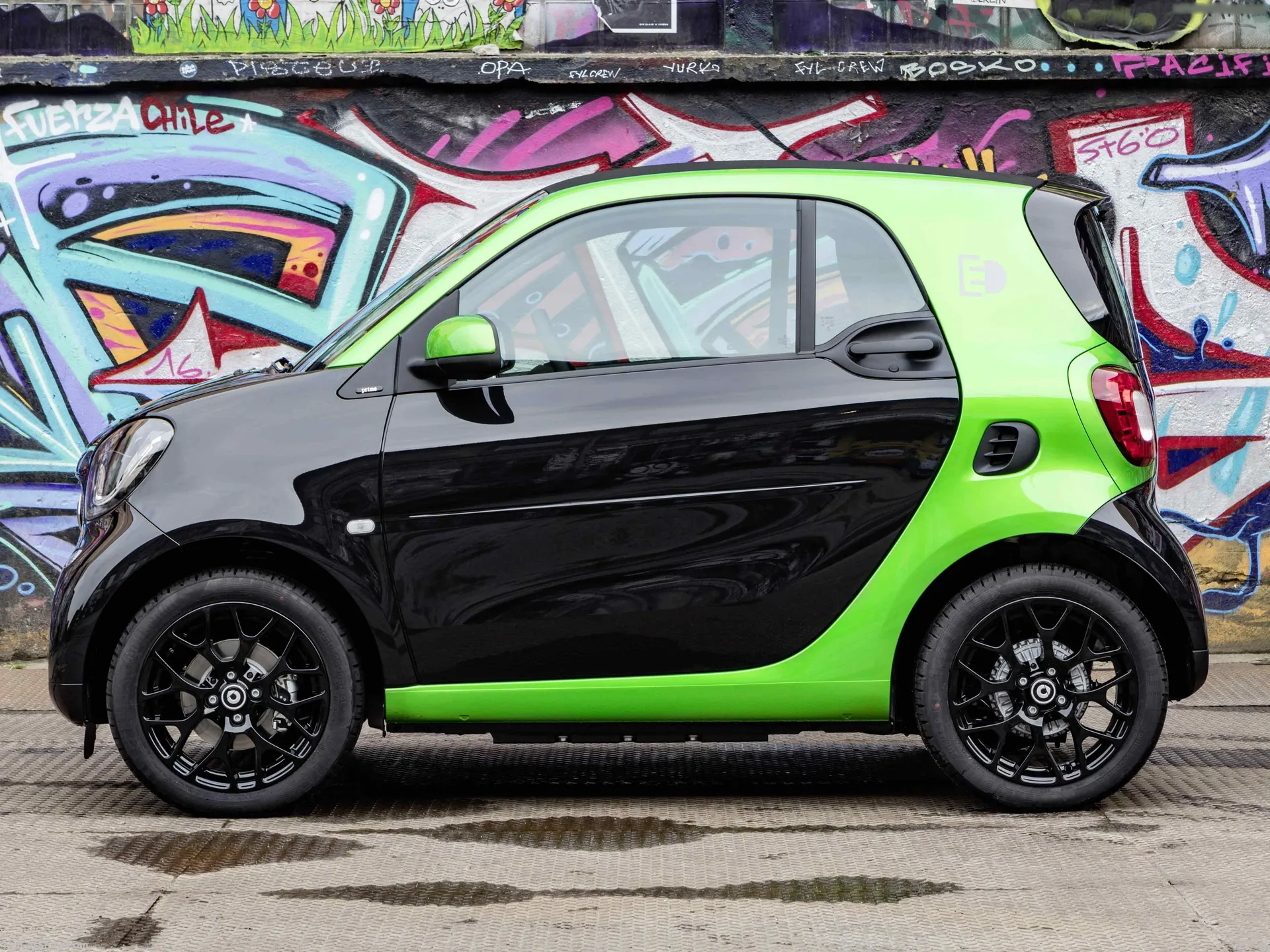 Smart fortwo electric drive (2017) – boční profil