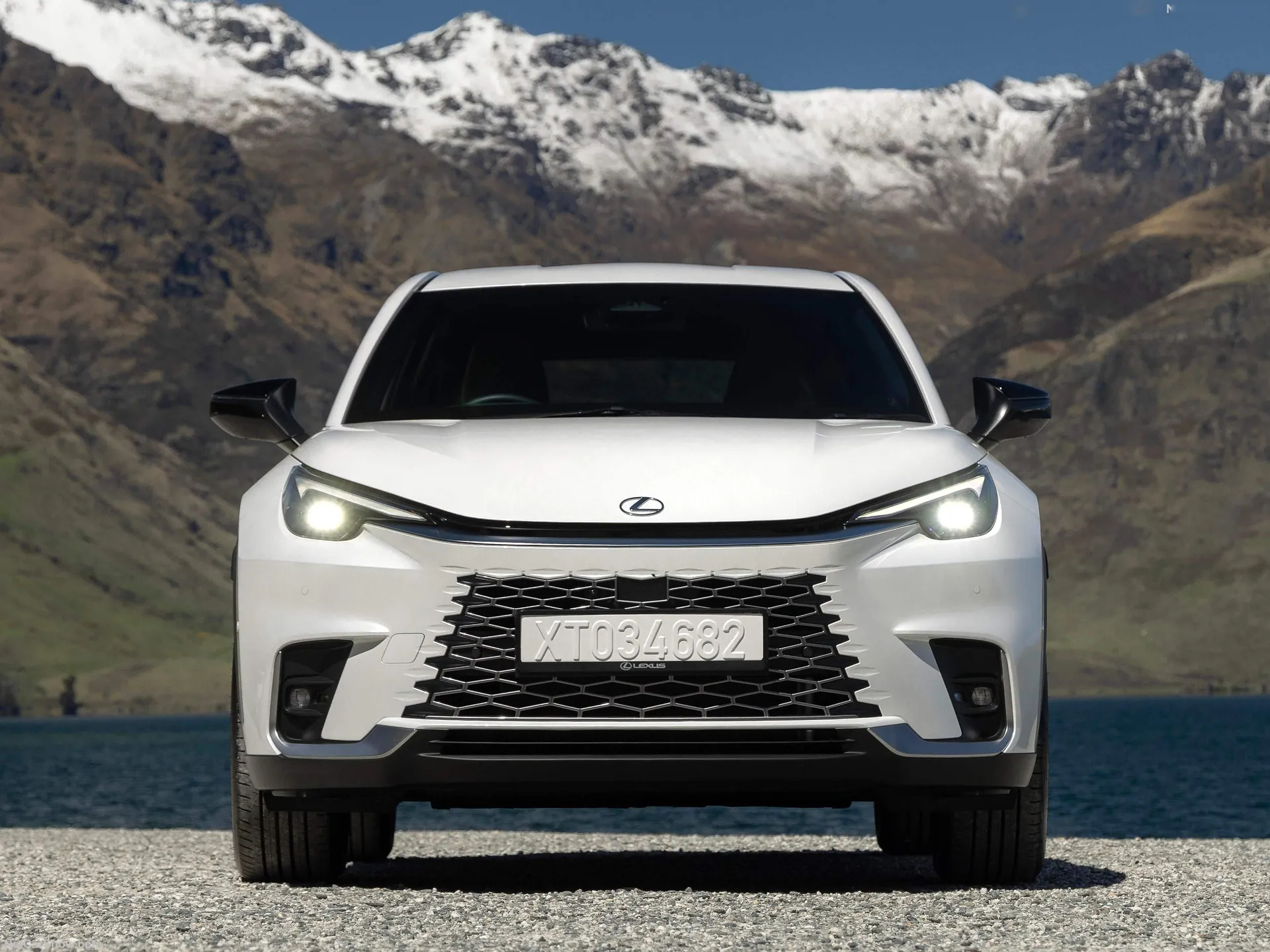 Lexus LBX (2025) – zepředu